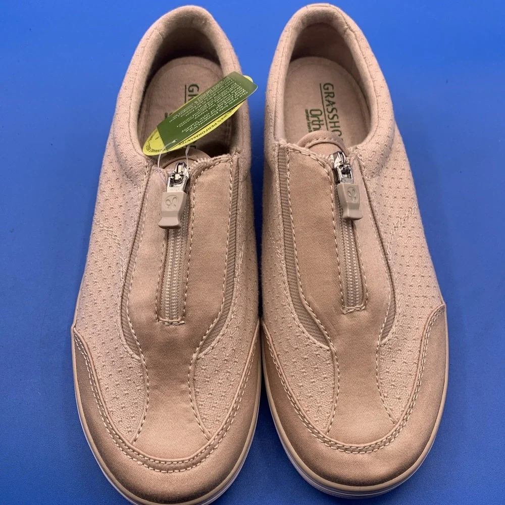 Grasshoppers Women's Ortholite Beige Zip Comfort Shoes EF52810 - Size US 6W WIDE